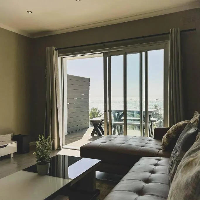 Gorgeous 5 Star Apartment In Camps Bay Cape Town