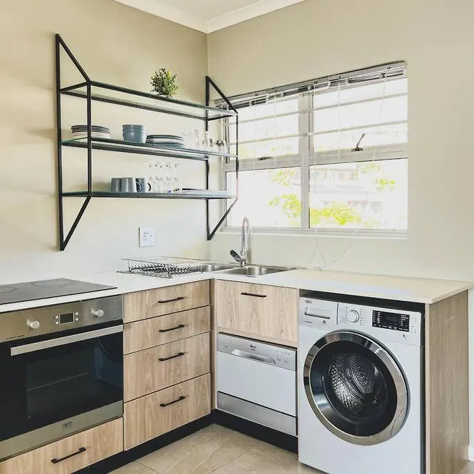 Gorgeous 5 Star Apartment In Camps Bay Cape Town