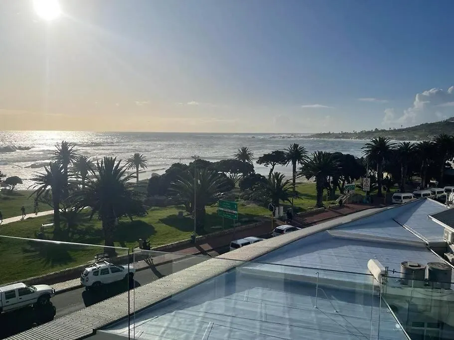 Gorgeous 5 Star Apartment In Camps Bay Cape Town 0*,  South Africa